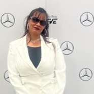 Jinelee Galindez_MB Grad-1-1